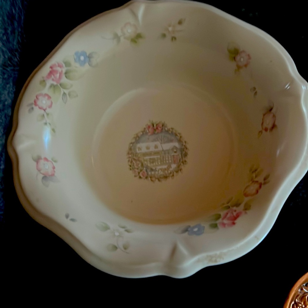Vintage Pfaltzgraff Bowl